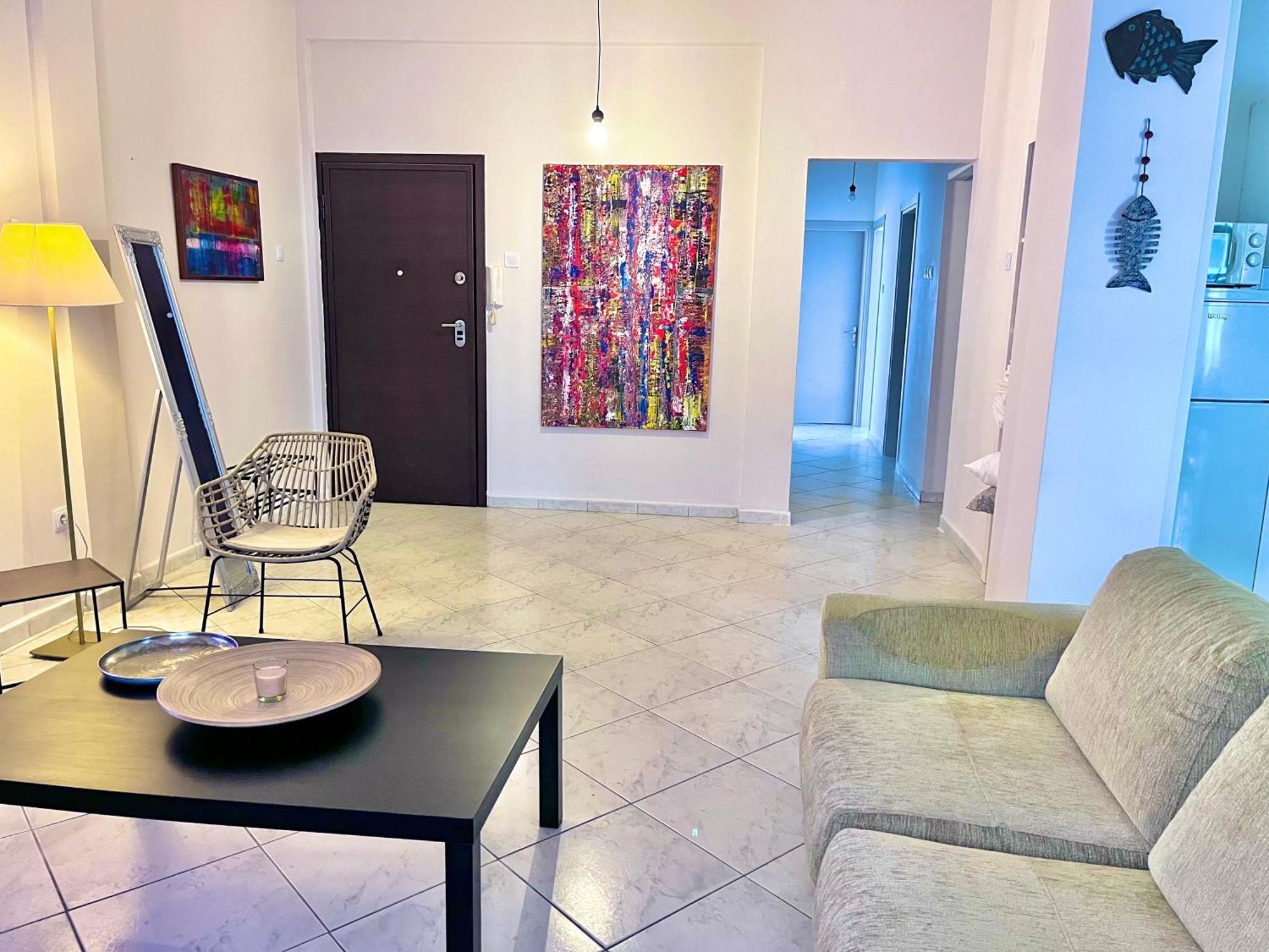 Central 7 - Stylish Apartment Komotiní Extérieur photo